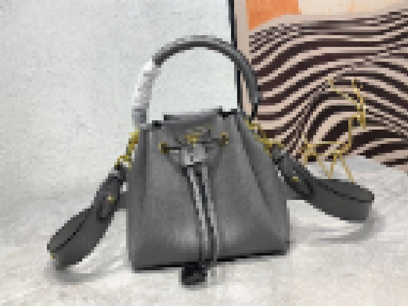 Premium Luxury Bag Stylish, Durable & Perfect for Any Occasion