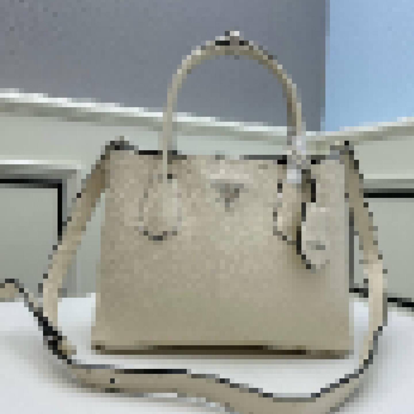 Premium Luxury Bag Stylish, Durable & Perfect for Any Occasion