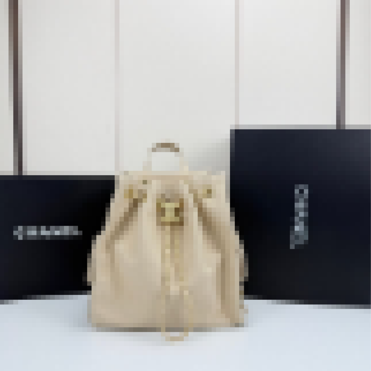 Premium Luxury Bag Stylish, Durable & Perfect for Any Occasion