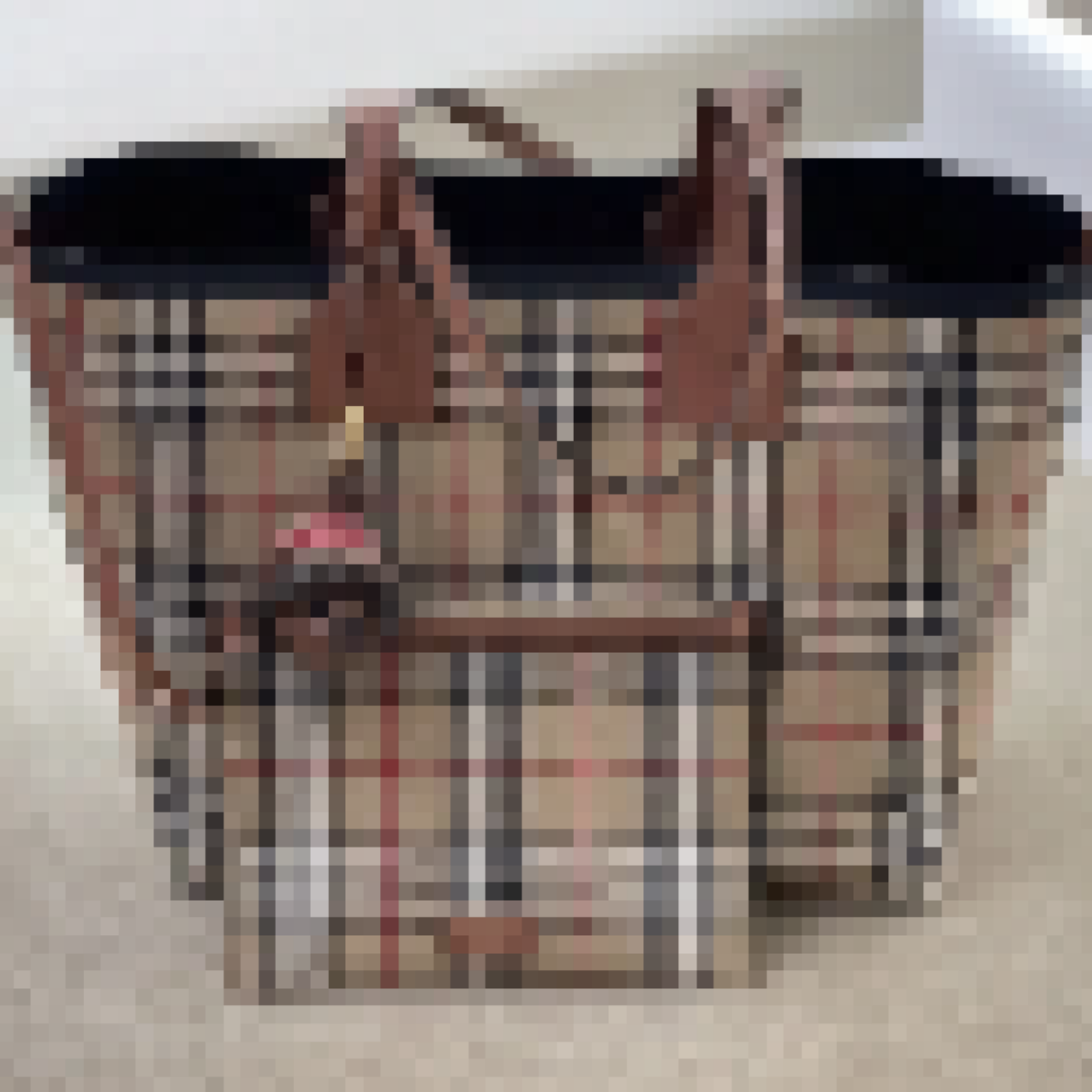 Premium Luxury Bag Stylish, Durable & Perfect for Any Occasion