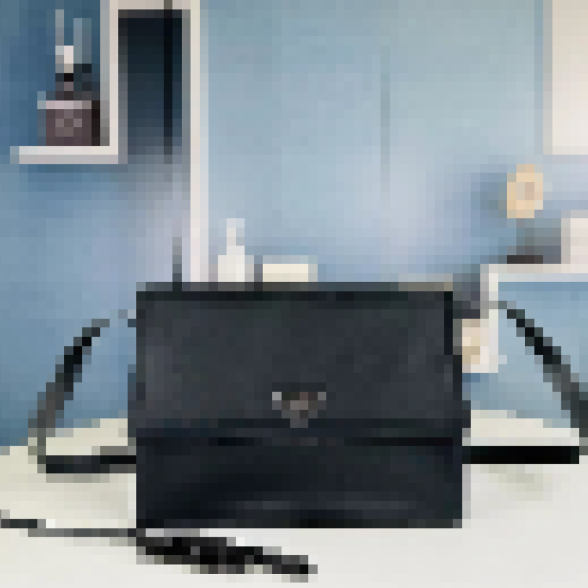 Premium Luxury Bag Stylish, Durable & Perfect for Any Occasion