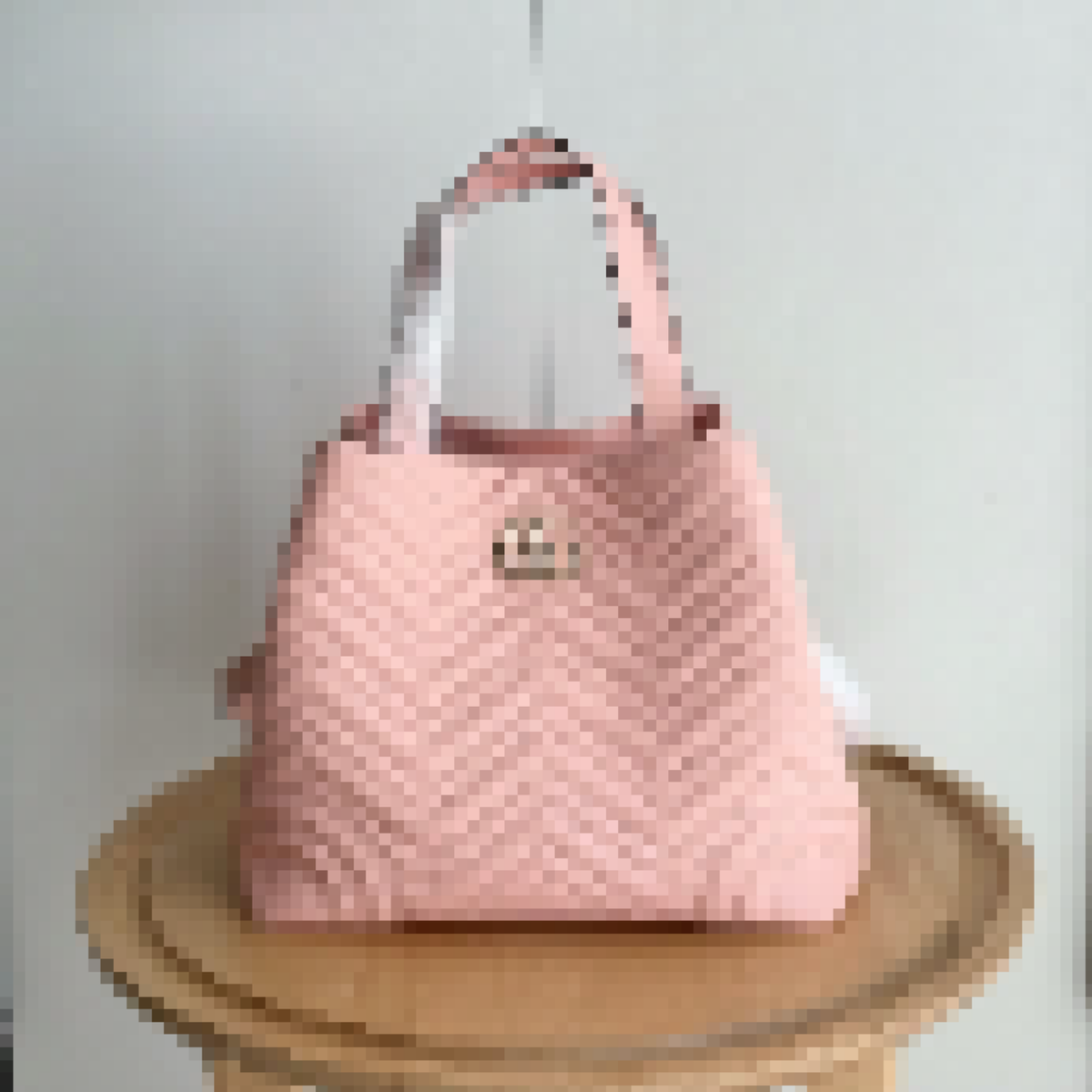 Premium Luxury Bag Stylish, Durable & Perfect for Any Occasion