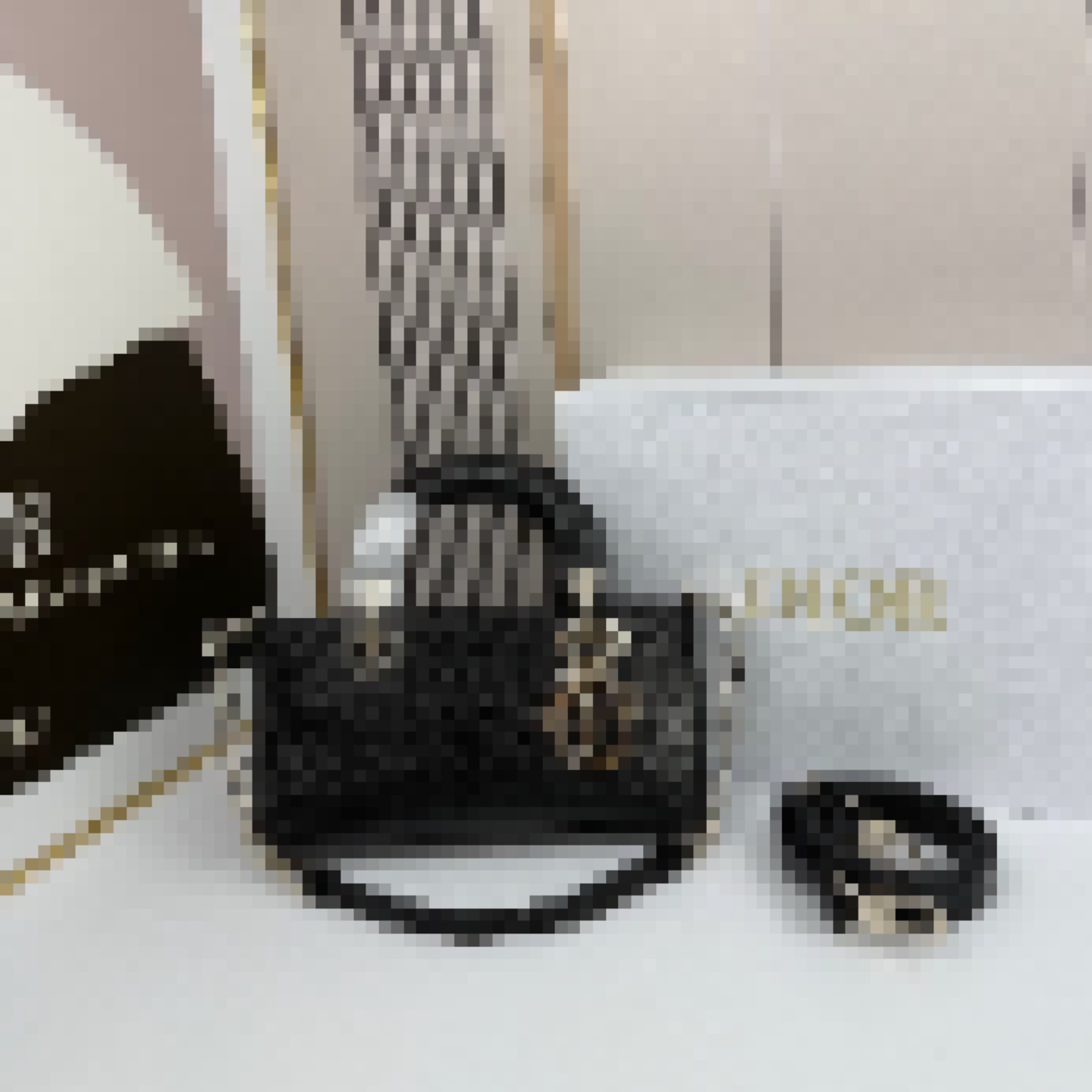 Premium Luxury Bag Stylish, Durable & Perfect for Any Occasion