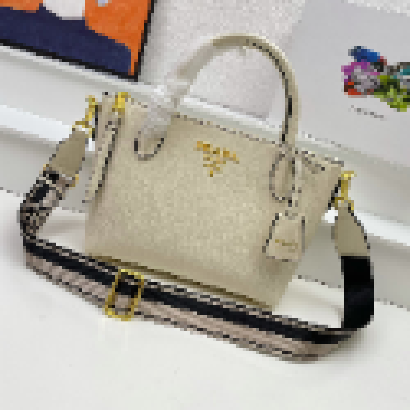 Premium Luxury Bag Stylish, Durable & Perfect for Any Occasion