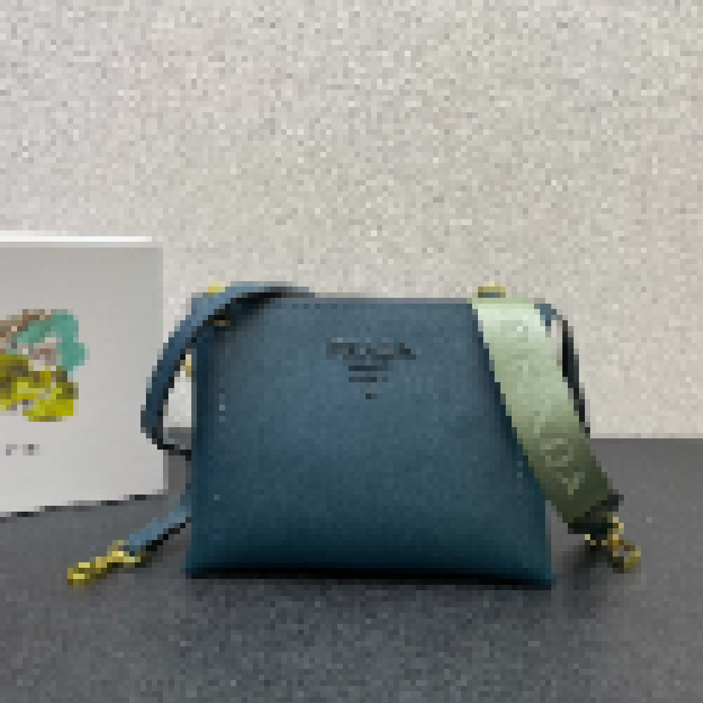 Premium Luxury Bag Stylish, Durable & Perfect for Any Occasion