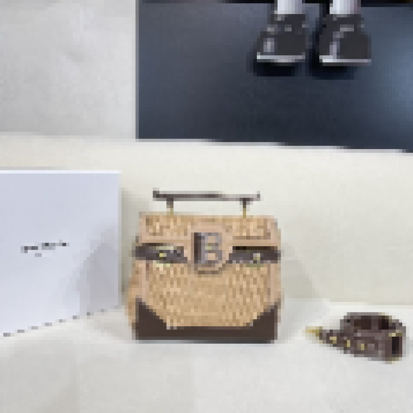 Premium Luxury Bag Stylish, Durable & Perfect for Any Occasion
