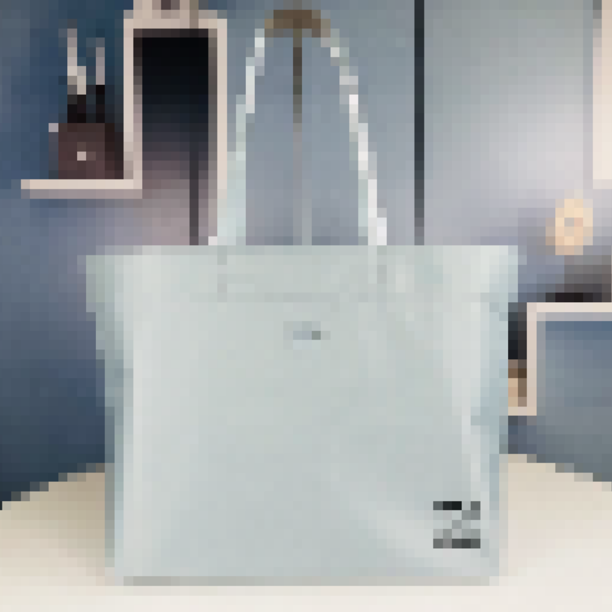 Premium Luxury Bag Stylish, Durable & Perfect for Any Occasion