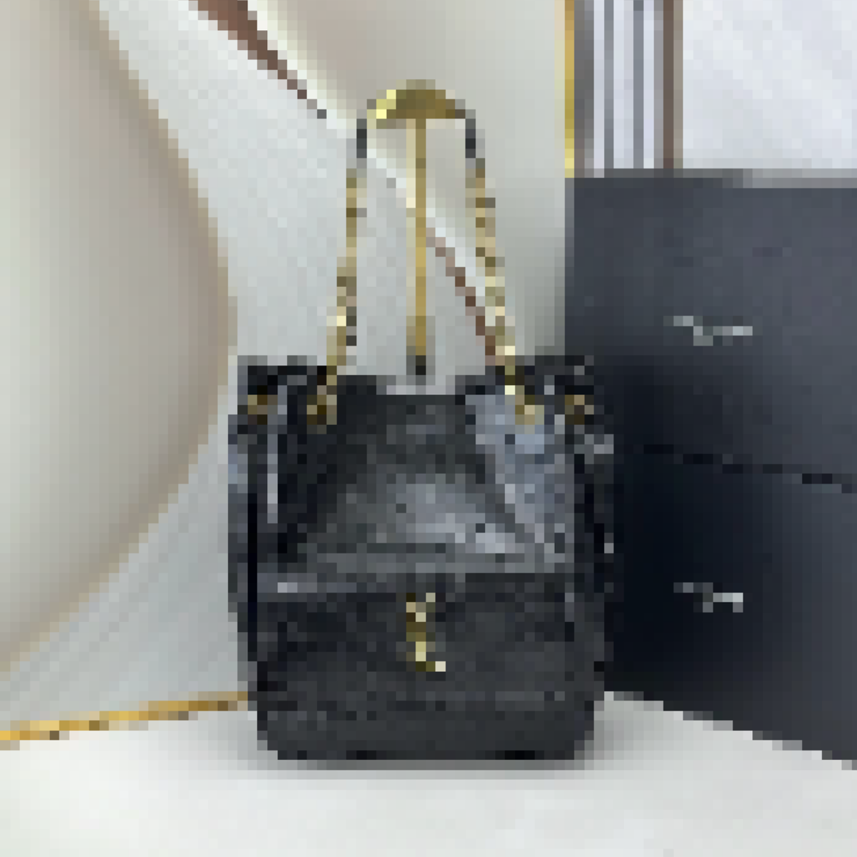 Premium Luxury Bag Stylish, Durable & Perfect for Any Occasion