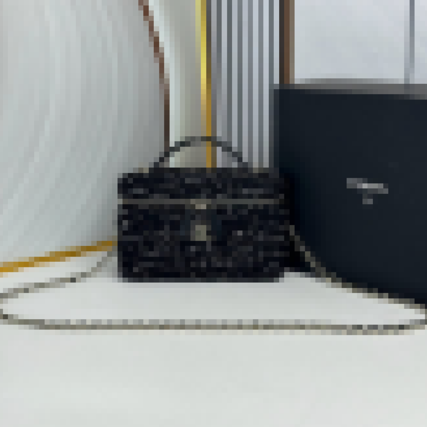 Premium Luxury Bag Stylish, Durable & Perfect for Any Occasion