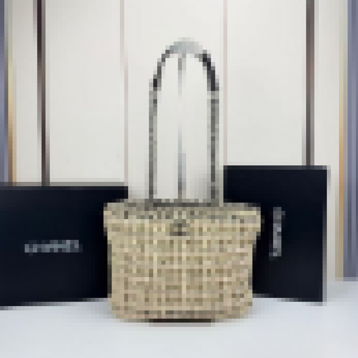 Premium Luxury Bag Stylish, Durable & Perfect for Any Occasion