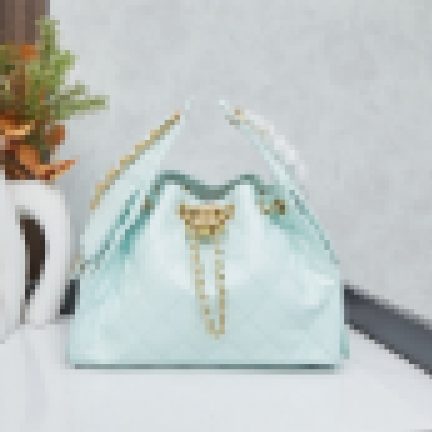 Premium Luxury Bag Stylish, Durable & Perfect for Any Occasion