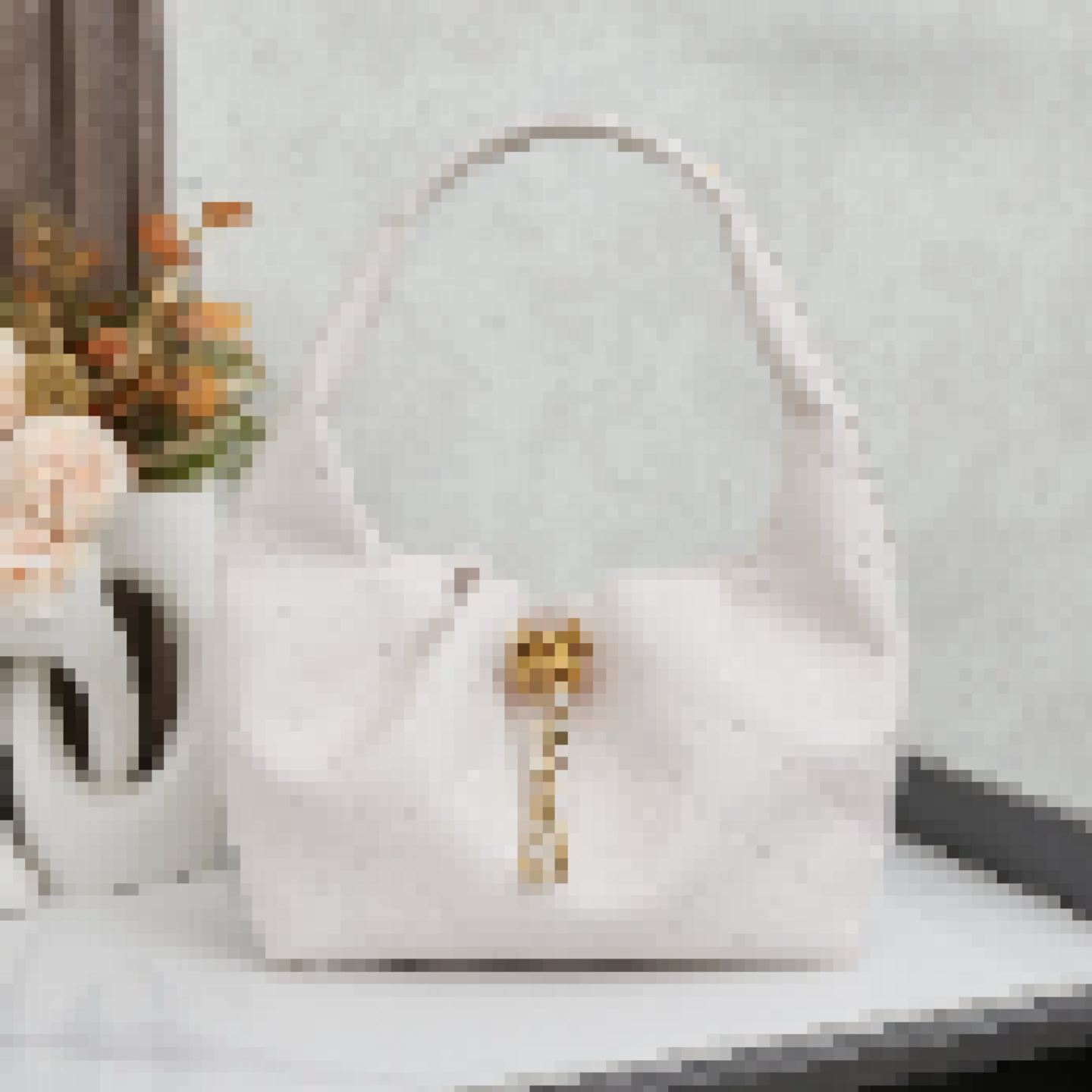 Premium Luxury Bag Stylish, Durable & Perfect for Any Occasion