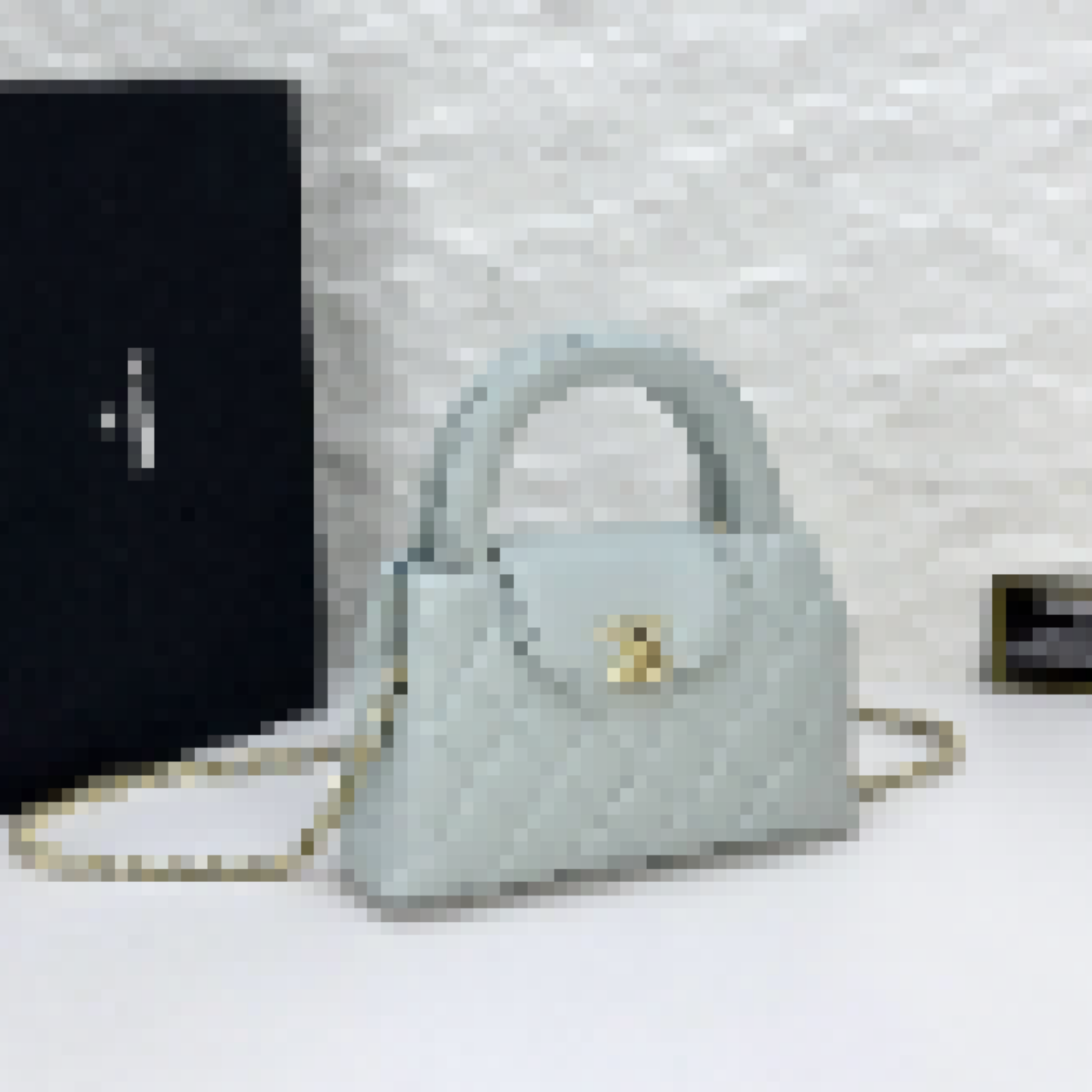Premium Luxury Bag Stylish, Durable & Perfect for Any Occasion