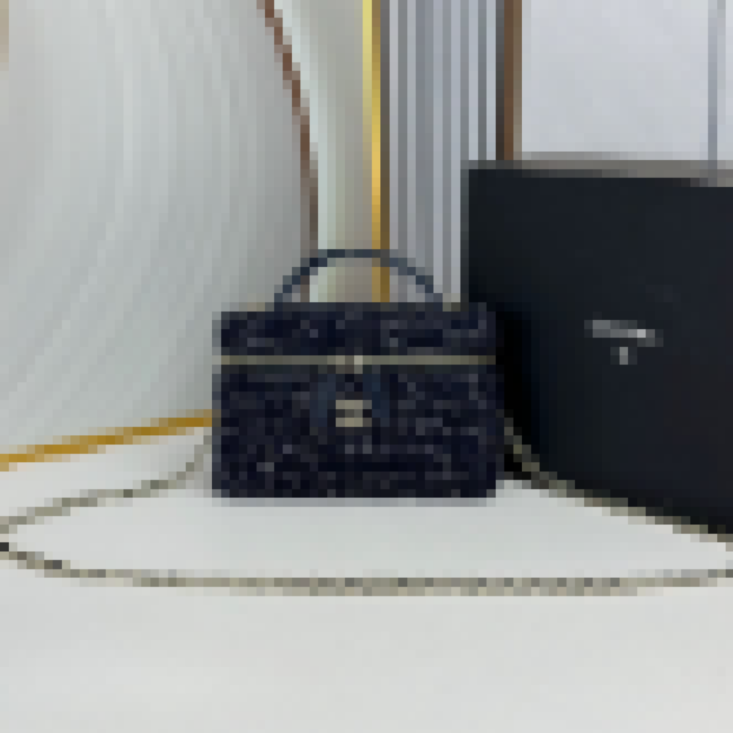 Premium Luxury Bag Stylish, Durable & Perfect for Any Occasion