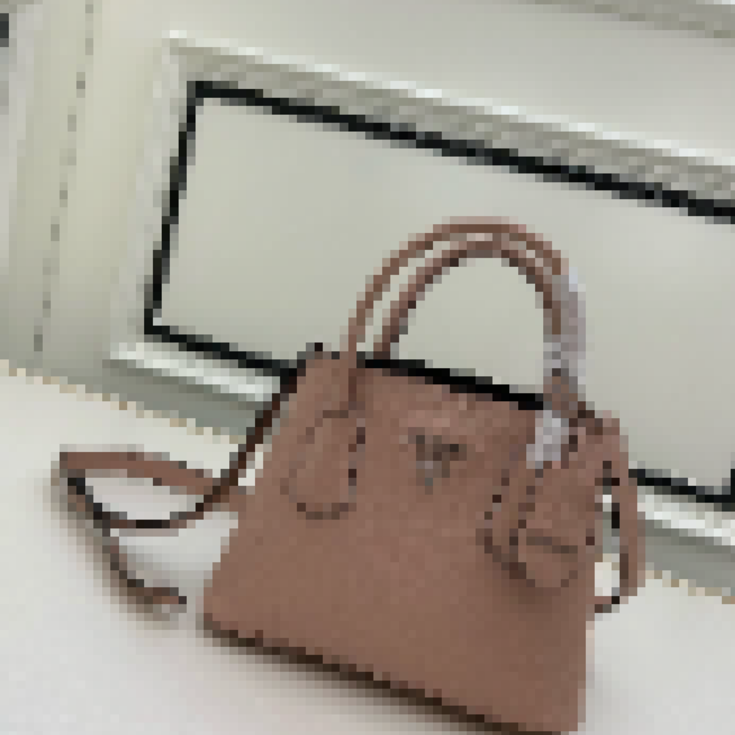 Premium Luxury Bag Stylish, Durable & Perfect for Any Occasion