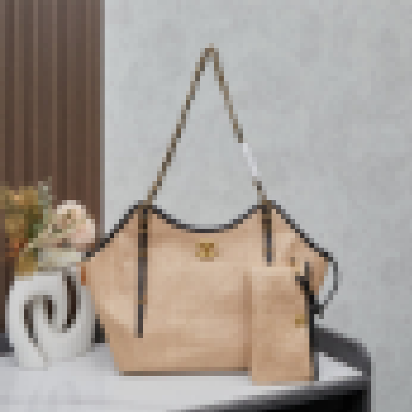 Premium Luxury Bag Stylish, Durable & Perfect for Any Occasion