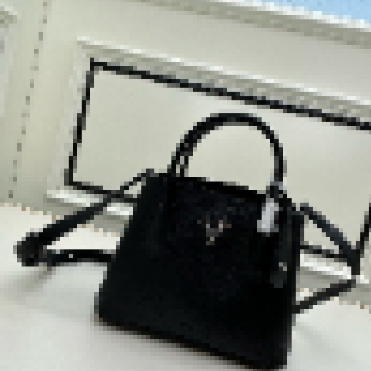 Premium Luxury Bag Stylish, Durable & Perfect for Any Occasion