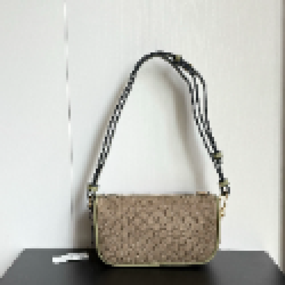 Premium Luxury Bag Stylish, Durable & Perfect for Any Occasion