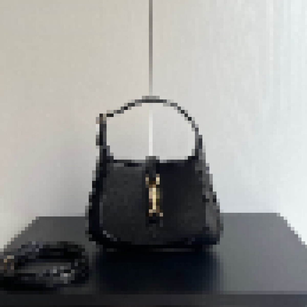 Premium Luxury Bag Stylish, Durable & Perfect for Any Occasion