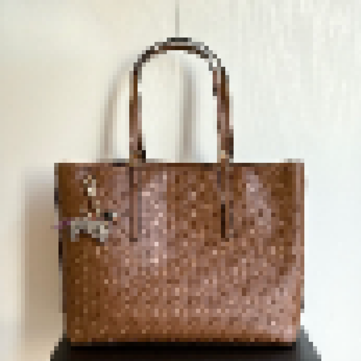 Premium Luxury Bag Stylish, Durable & Perfect for Any Occasion