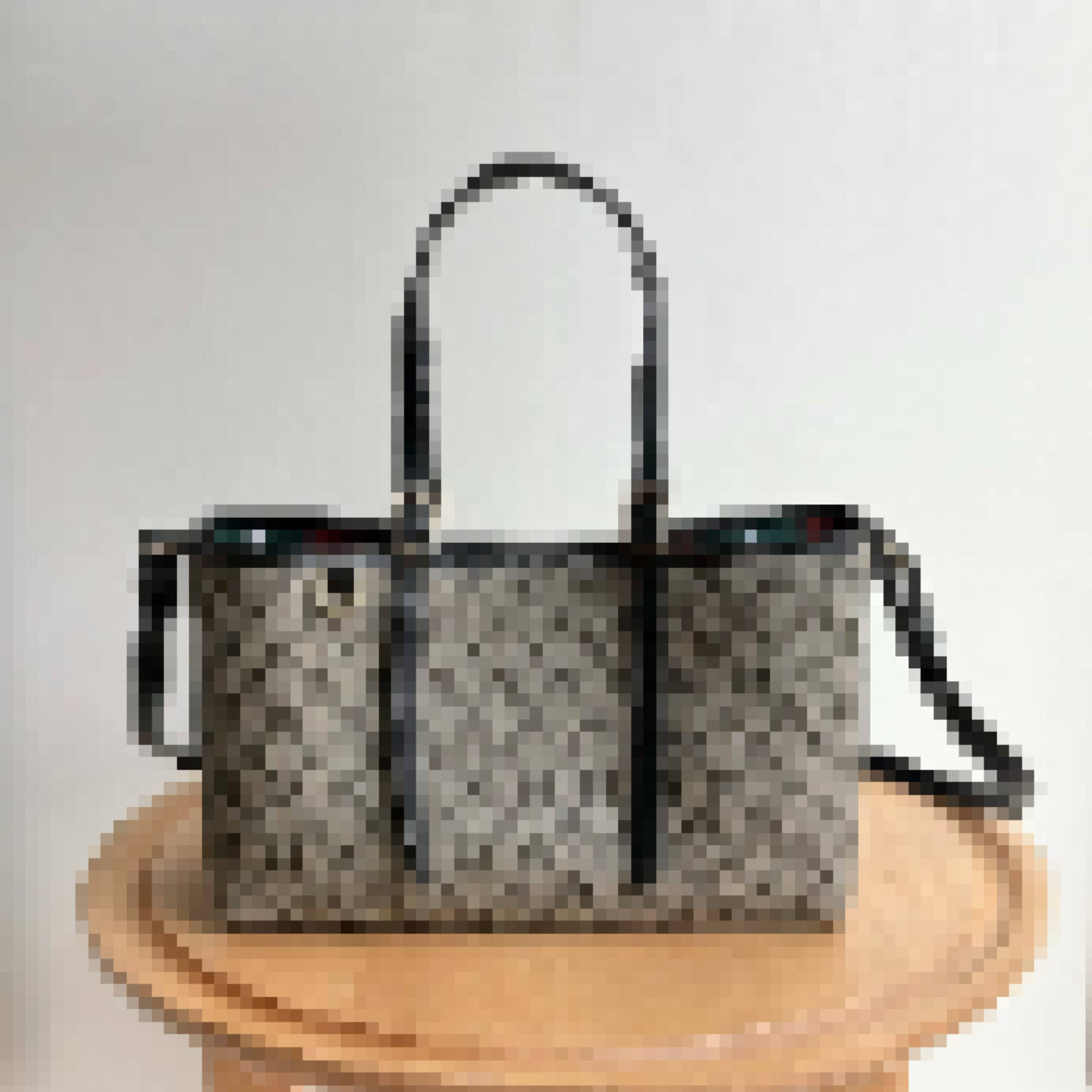 Premium Luxury Bag Stylish, Durable & Perfect for Any Occasion
