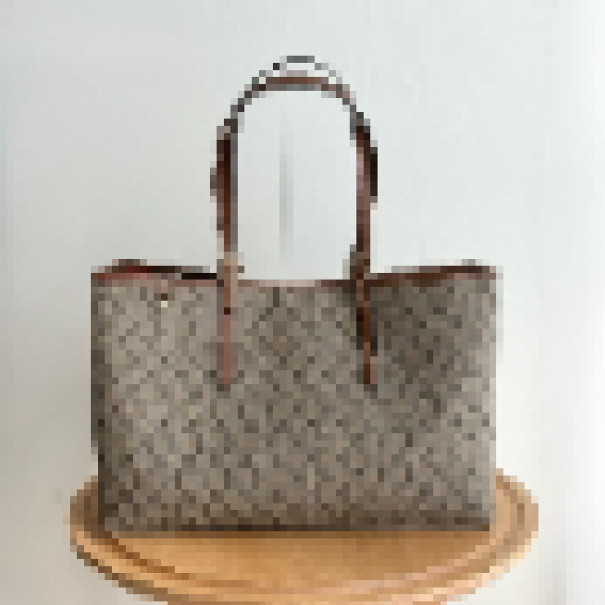 Premium Luxury Bag Stylish, Durable & Perfect for Any Occasion