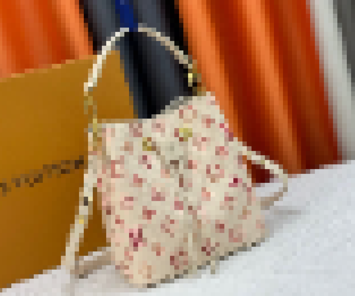 Premium Luxury Bag Stylish, Durable & Perfect for Any Occasion