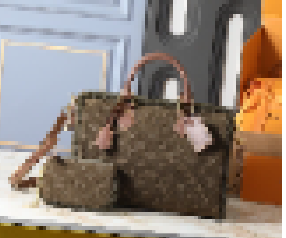 Premium Luxury Bag Stylish, Durable & Perfect for Any Occasion