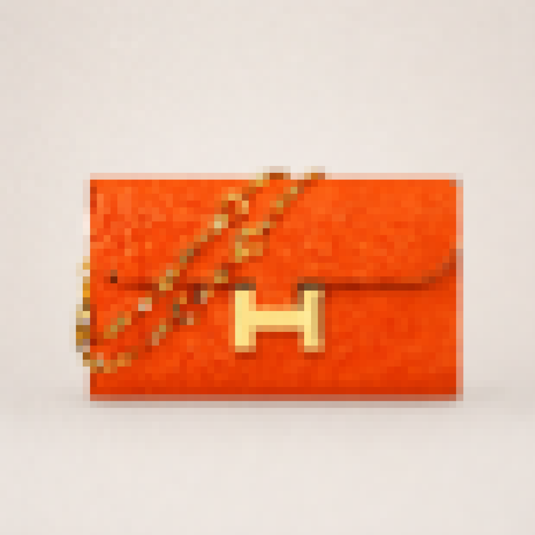 Compact Crossbody Wallet with Chain Strap for Everyday Use
