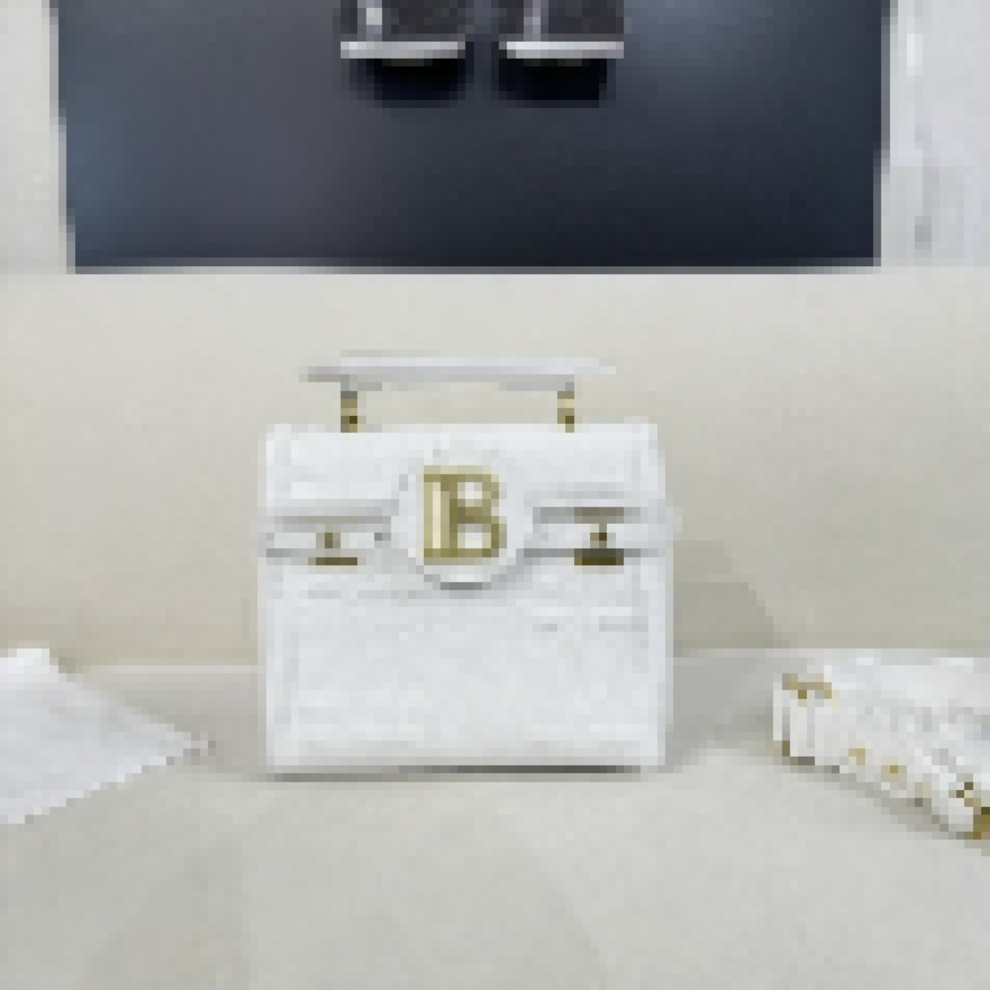 Premium Luxury Bag Stylish, Durable & Perfect for Any Occasion