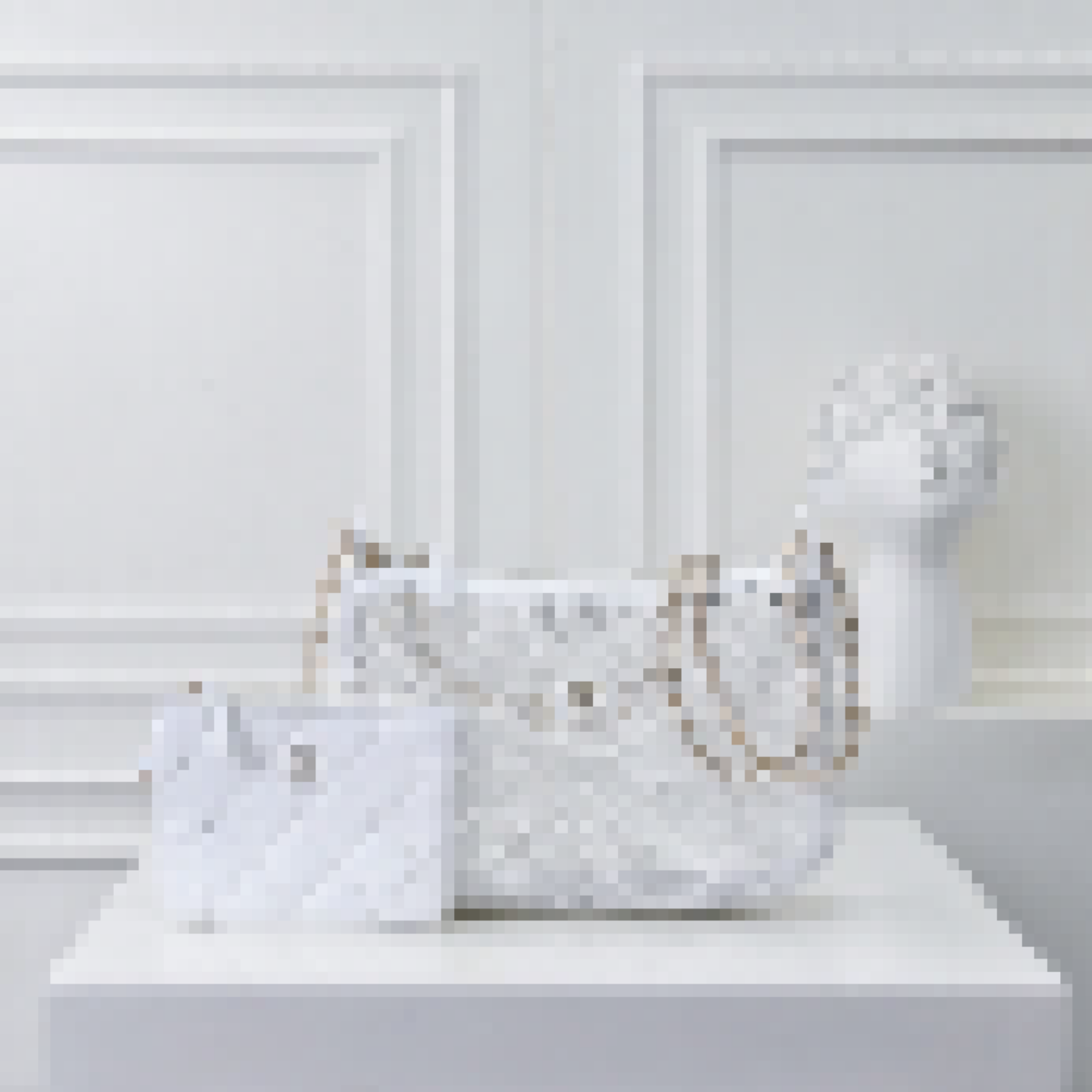 Premium Luxury Bag Stylish, Durable & Perfect for Any Occasion