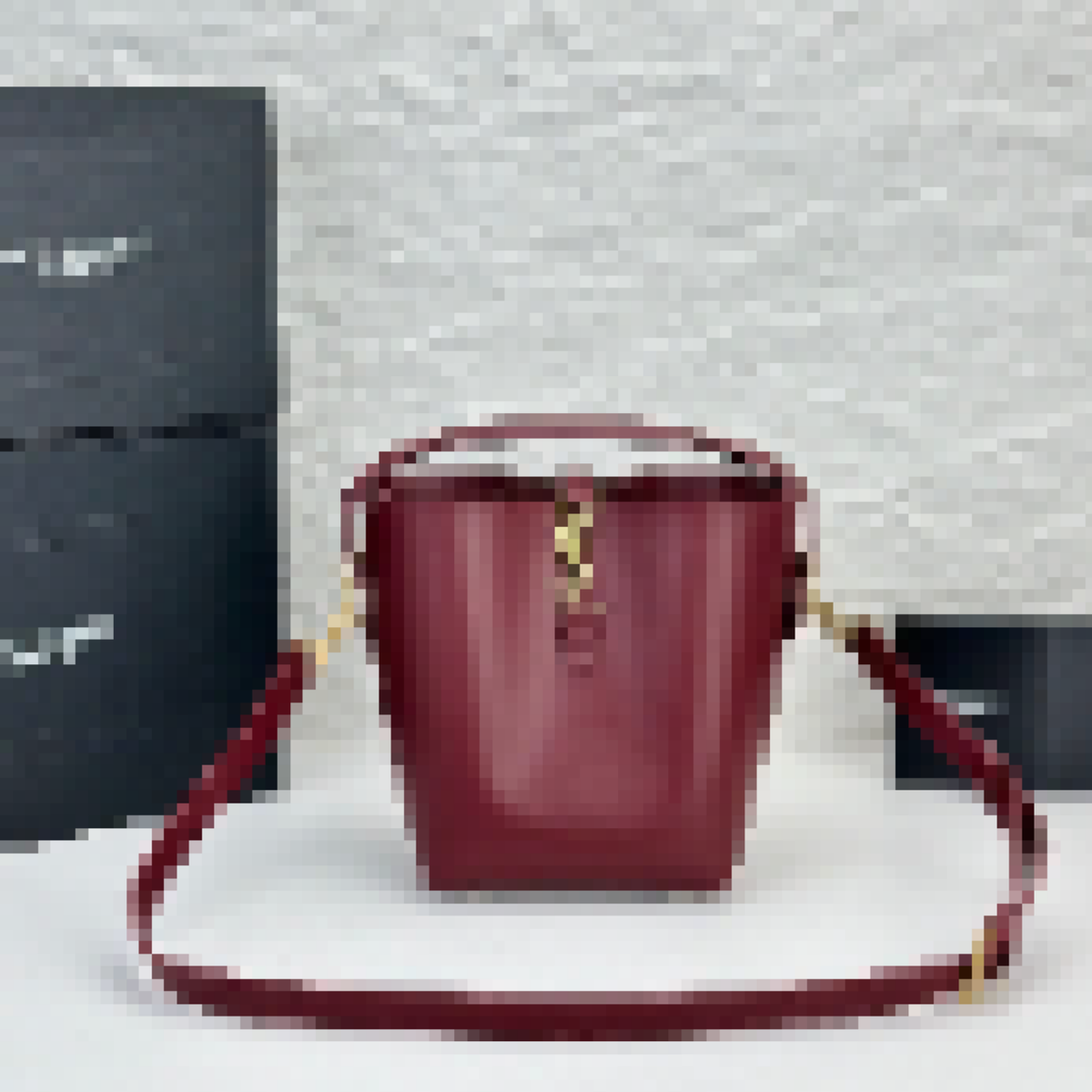 Premium Luxury Bag Stylish, Durable & Perfect for Any Occasion