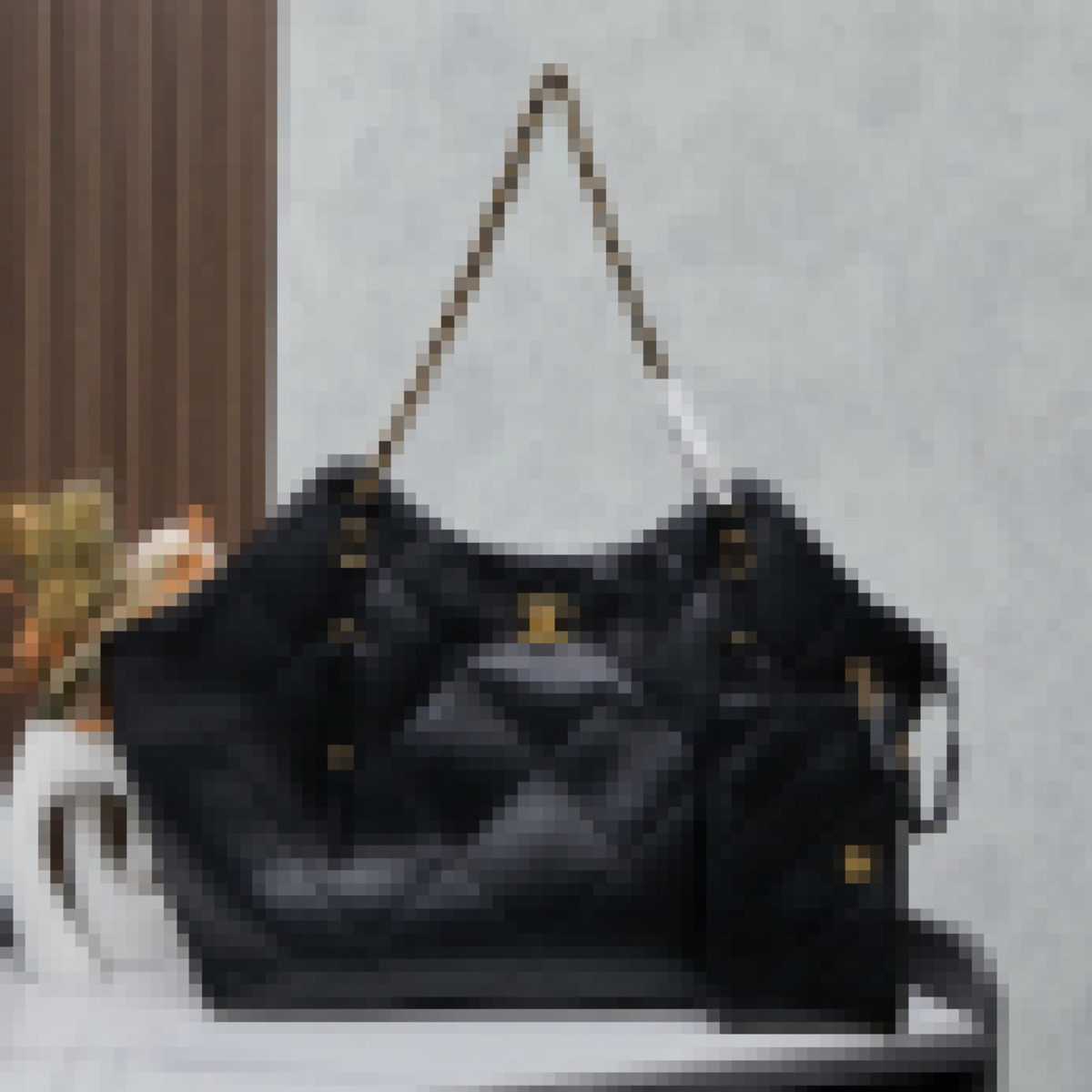 Premium Luxury Bag Stylish, Durable & Perfect for Any Occasion