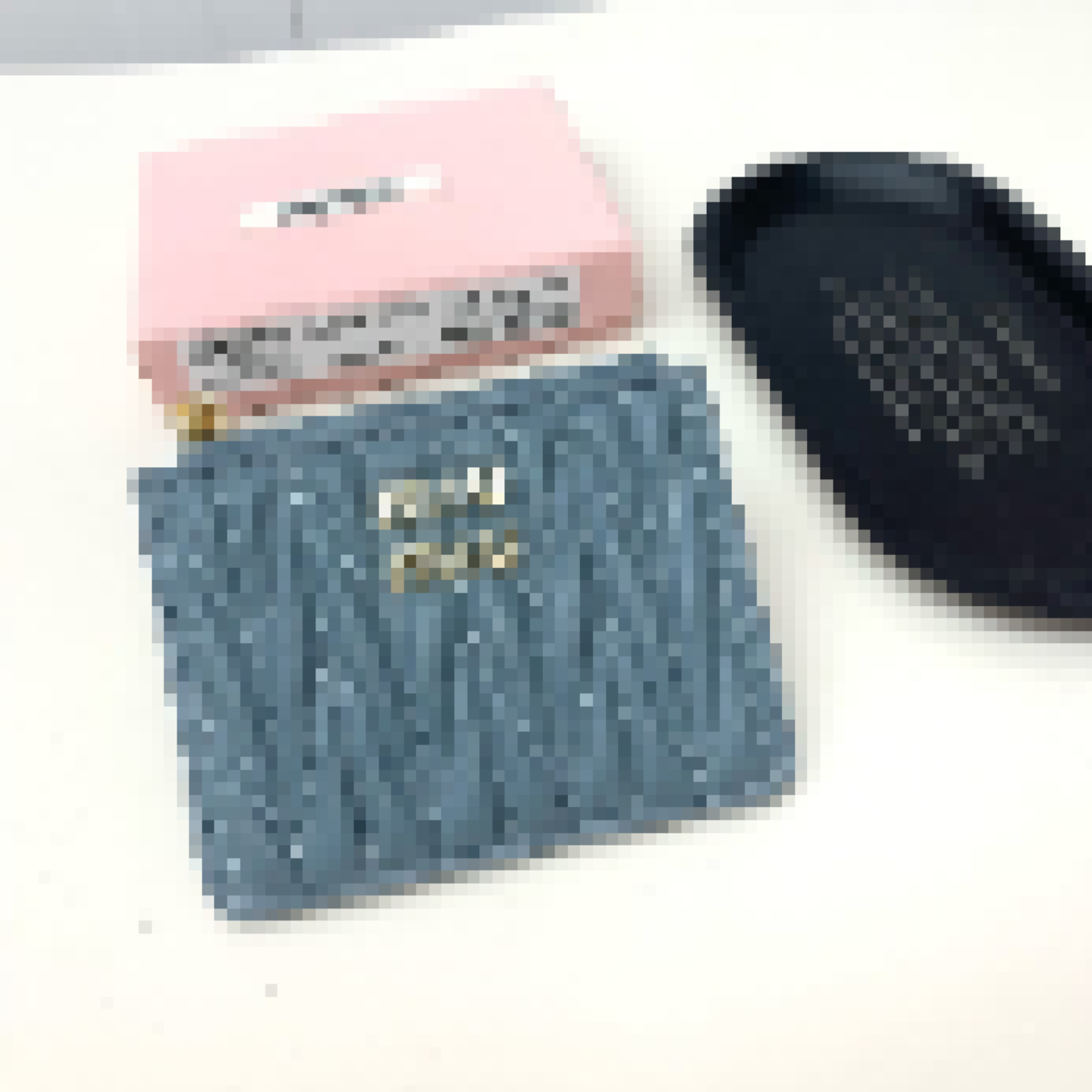Premium Luxury Bag Stylish, Durable & Perfect for Any Occasion