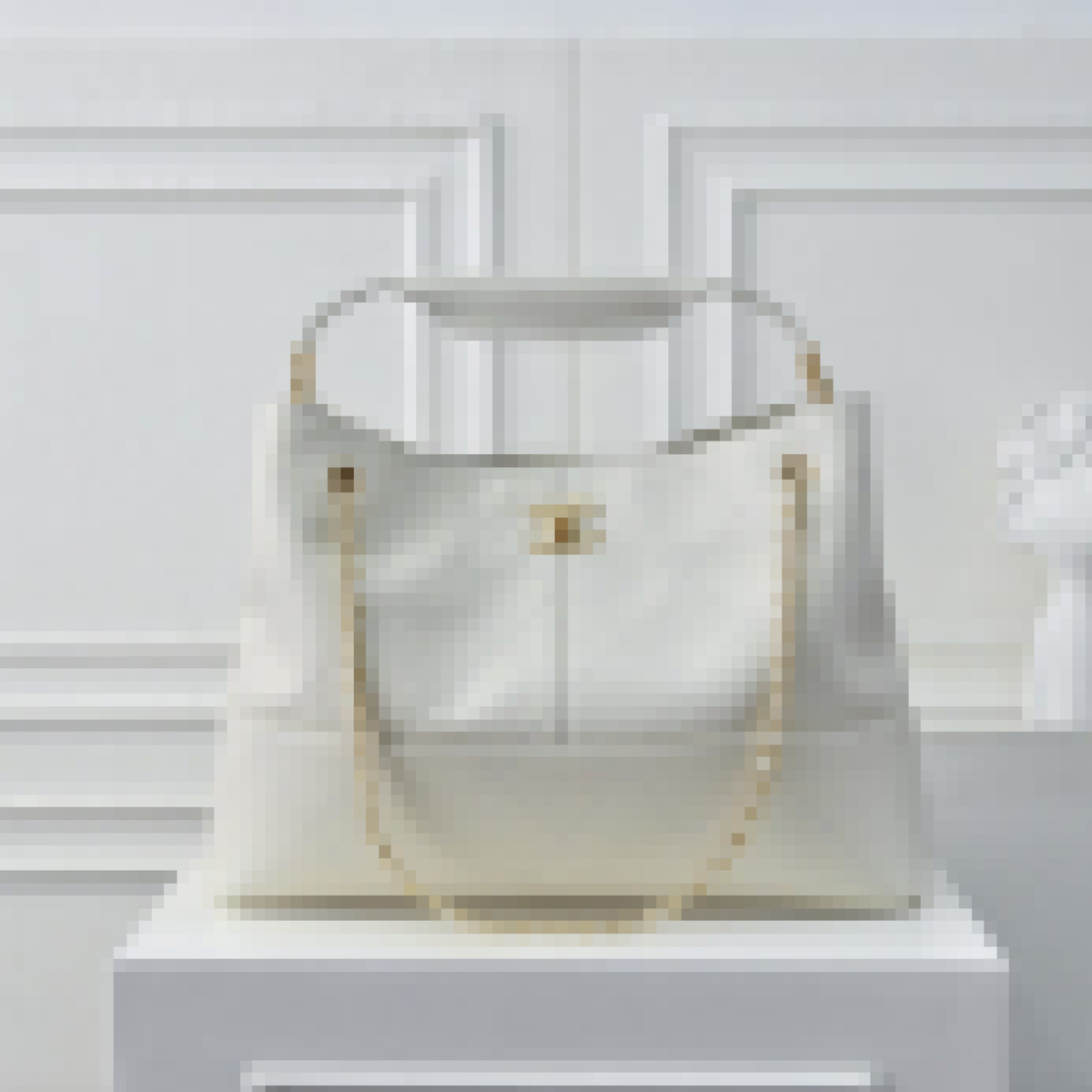 Premium Luxury Bag Stylish, Durable & Perfect for Any Occasion