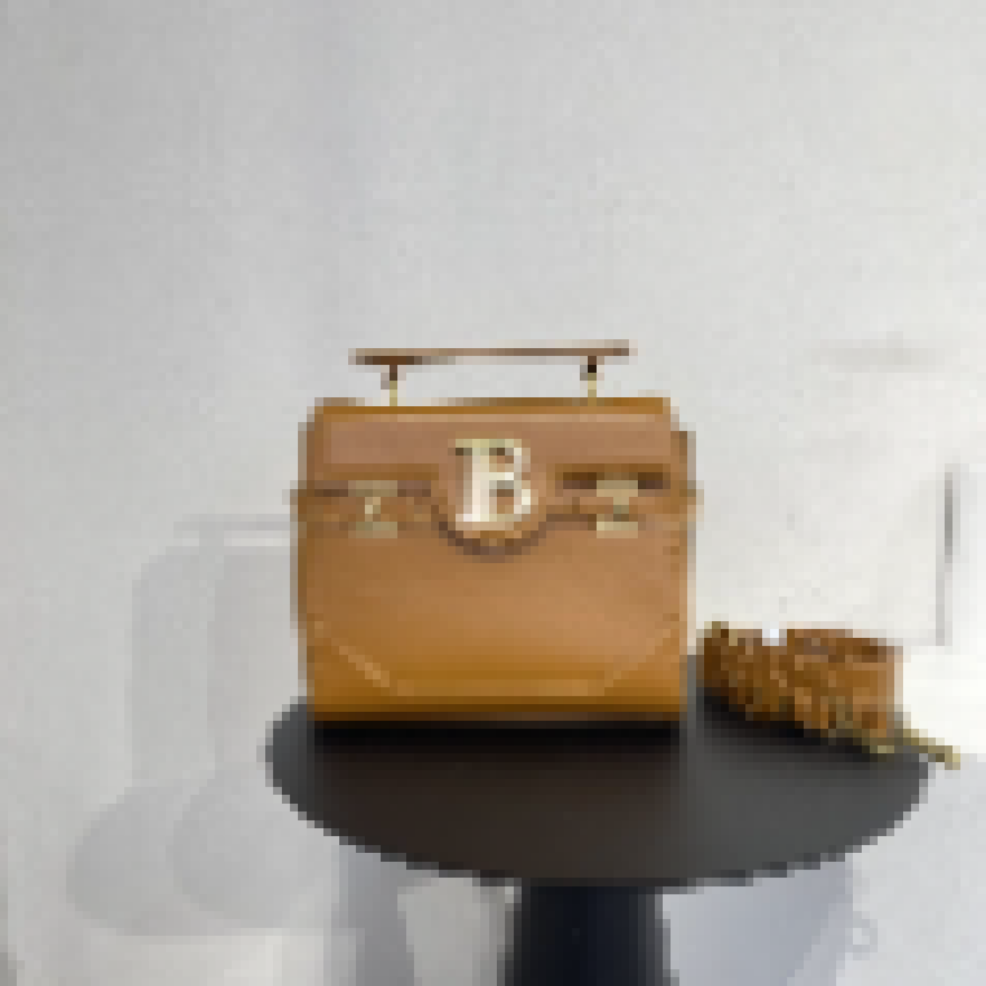 Premium Luxury Bag Stylish, Durable & Perfect for Any Occasion