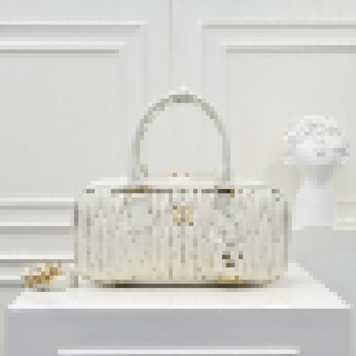 Premium Luxury Bag Stylish, Durable & Perfect for Any Occasion