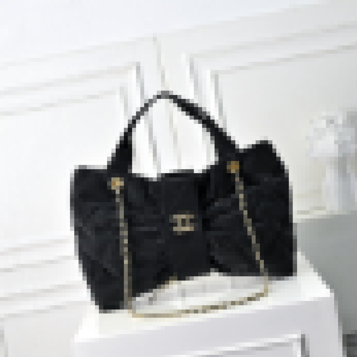 Premium Luxury Bag Stylish, Durable & Perfect for Any Occasion