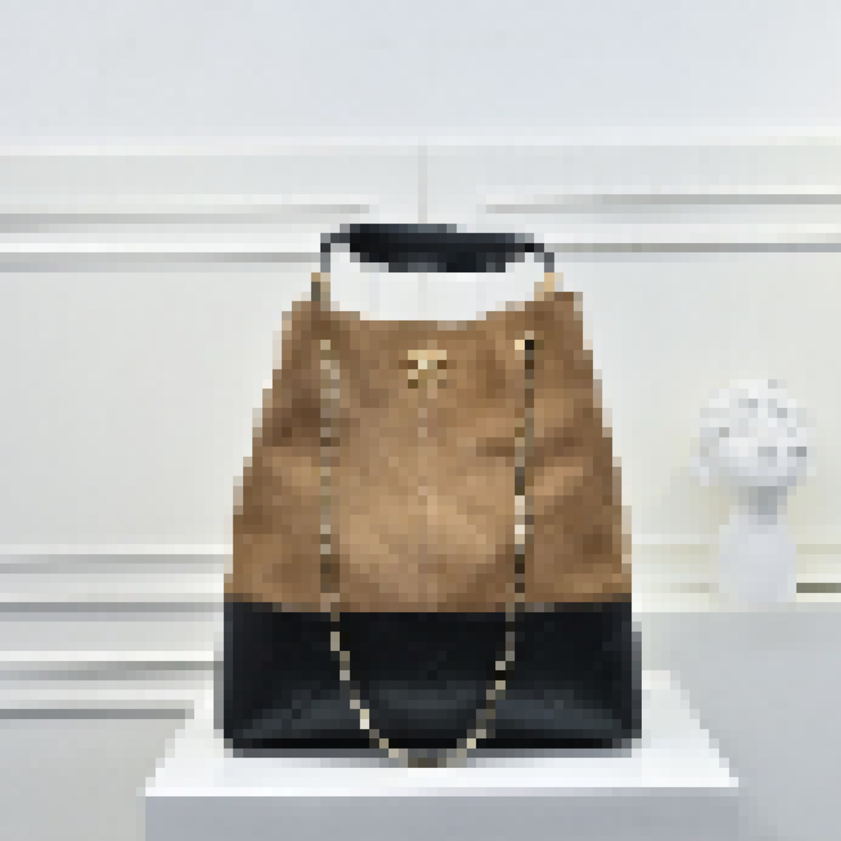 Premium Luxury Bag Stylish, Durable & Perfect for Any Occasion