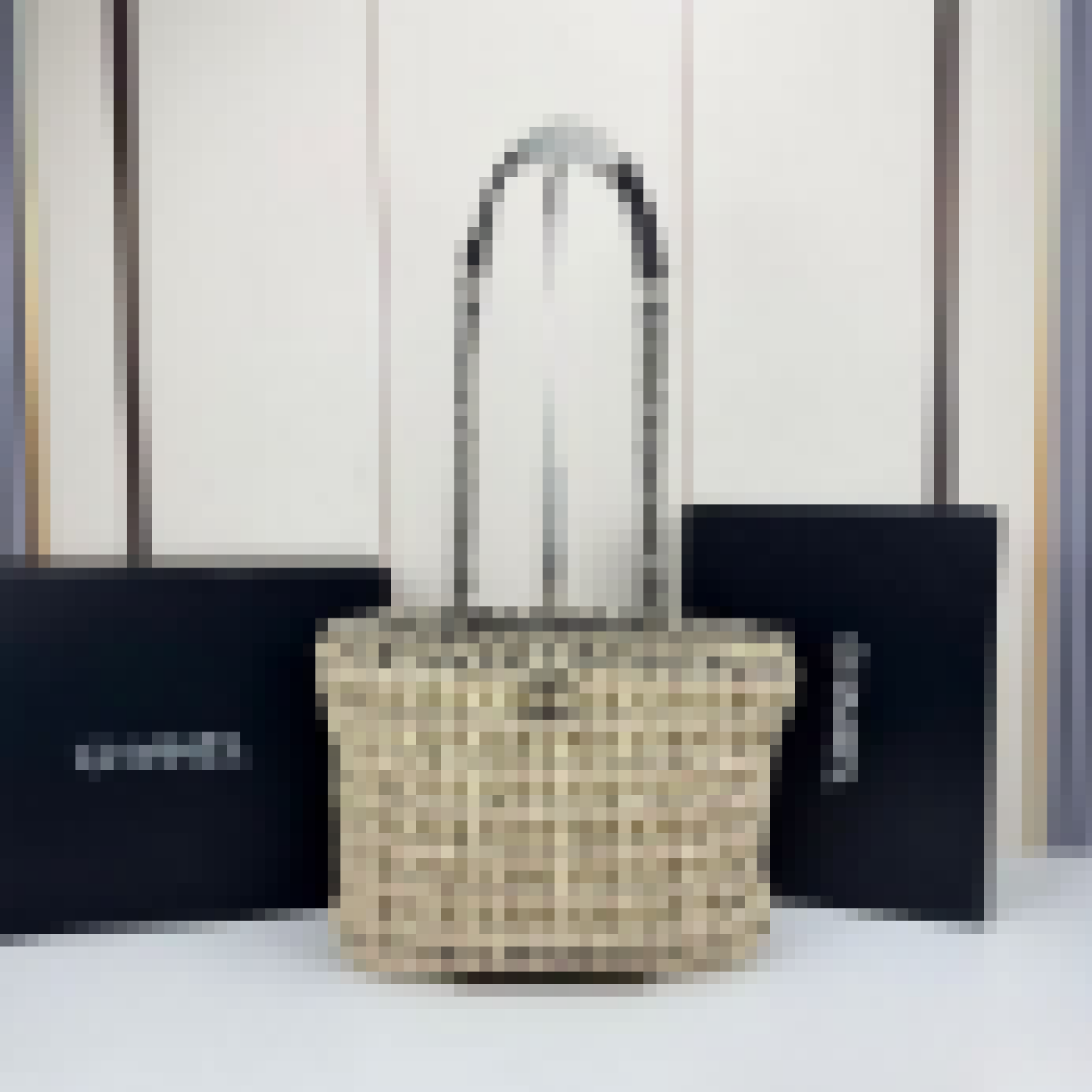 Premium Luxury Bag Stylish, Durable & Perfect for Any Occasion