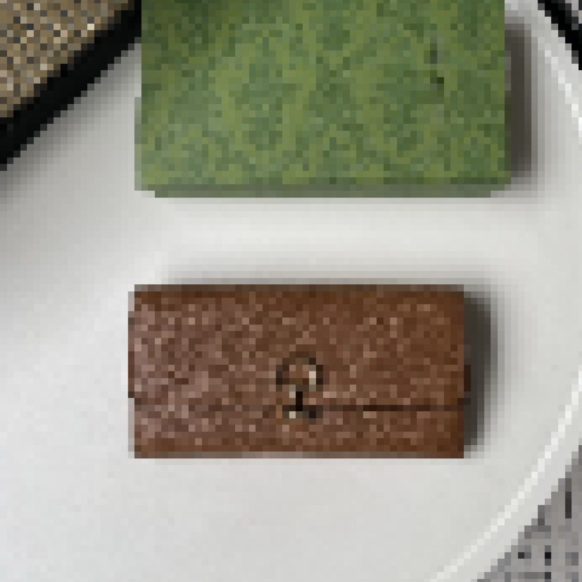 Premium Luxury Bag Stylish, Durable & Perfect for Any Occasion