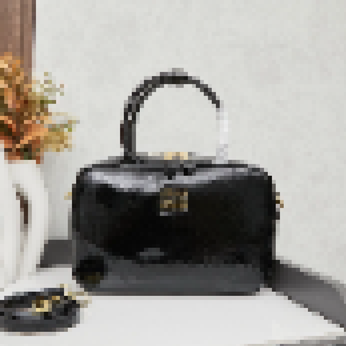 Premium Luxury Bag Stylish, Durable & Perfect for Any Occasion