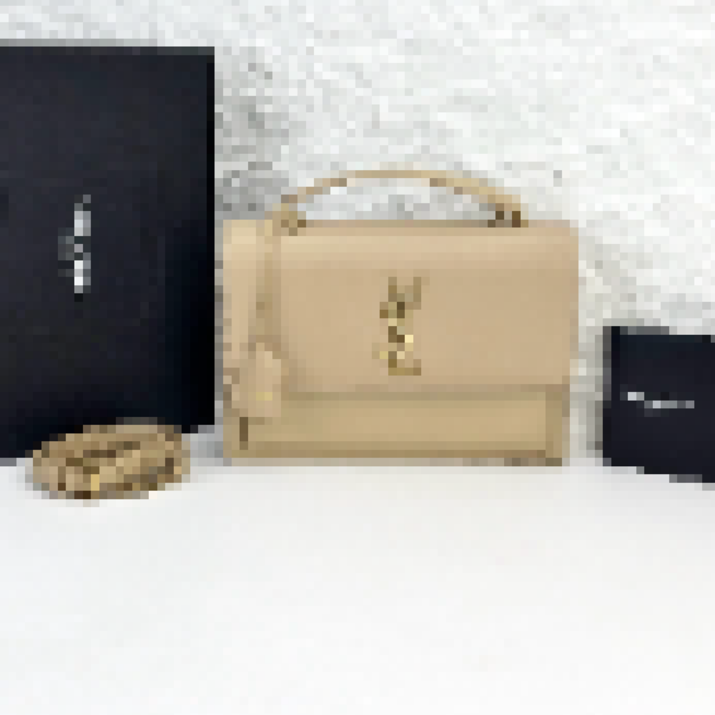 Premium Luxury Bag Stylish, Durable & Perfect for Any Occasion