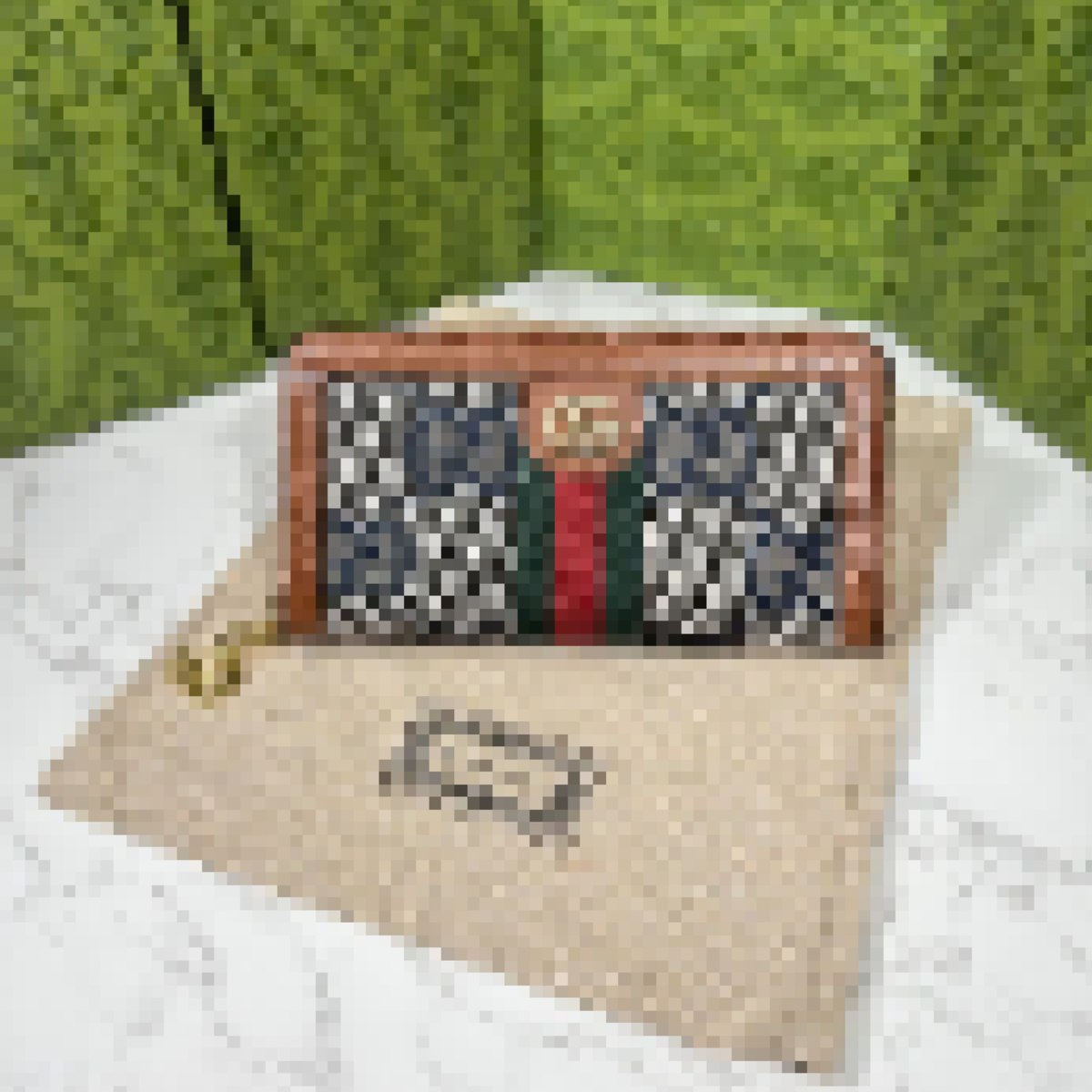 Premium Luxury Bag Stylish, Durable & Perfect for Any Occasion