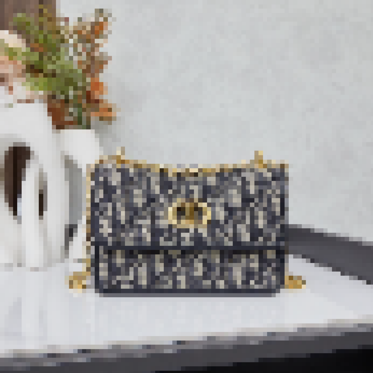 Premium Luxury Bag Stylish, Durable & Perfect for Any Occasion