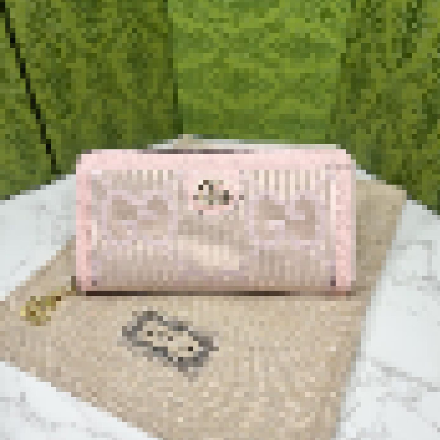 Premium Luxury Bag Stylish, Durable & Perfect for Any Occasion