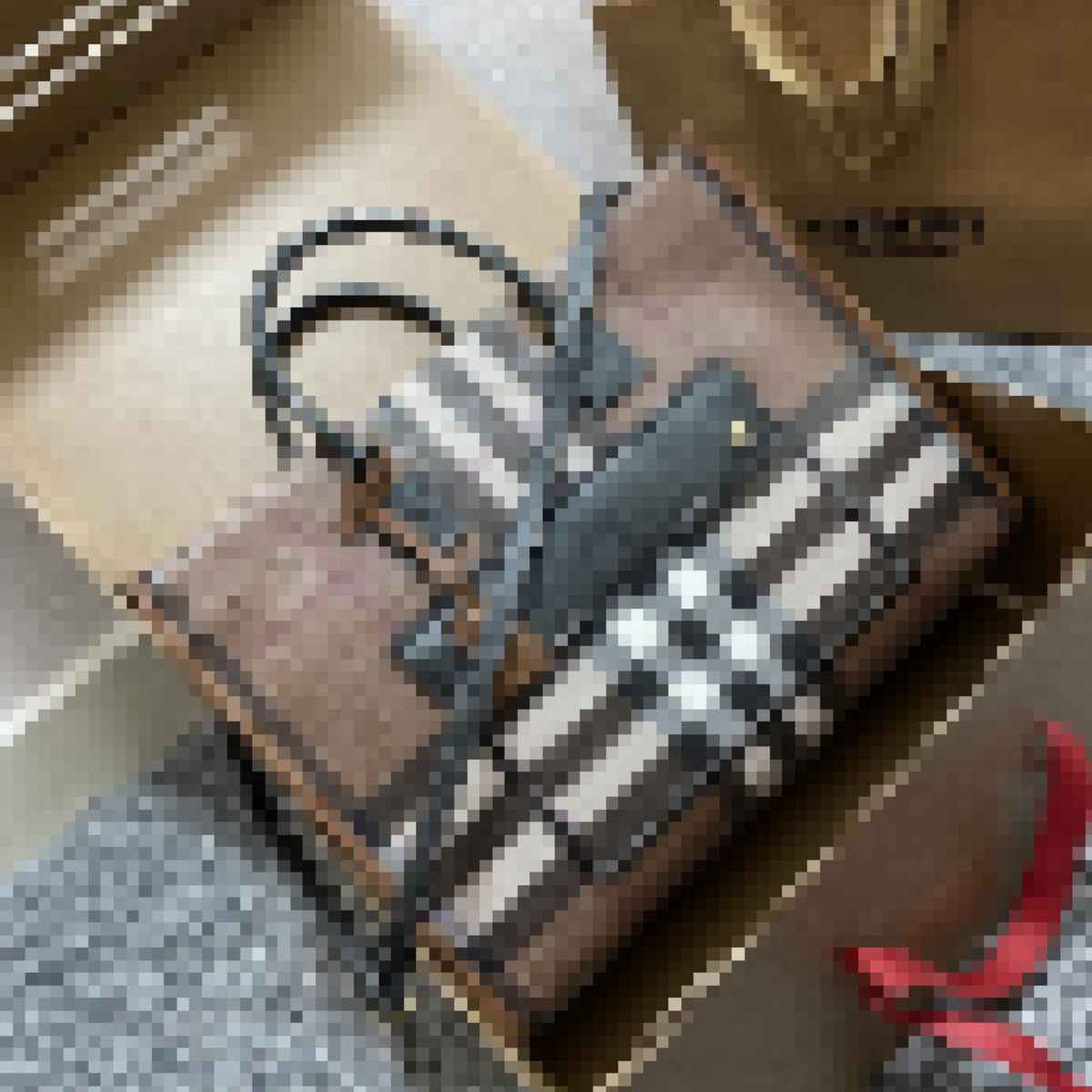 Premium Luxury Bag Stylish, Durable & Perfect for Any Occasion