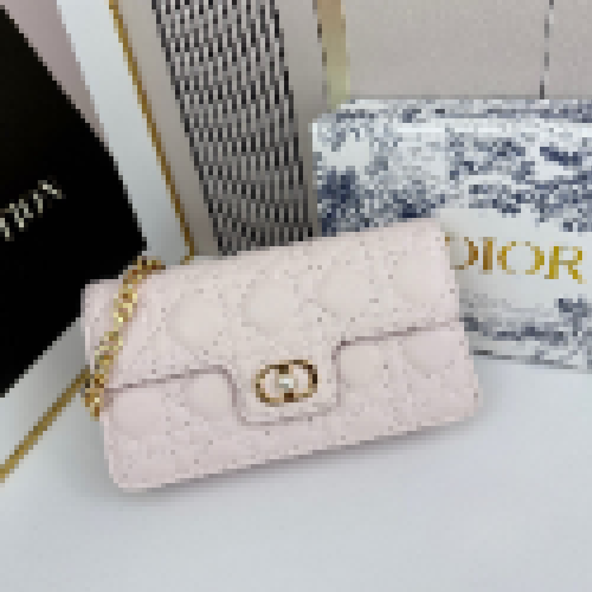 Premium Luxury Bag Stylish, Durable & Perfect for Any Occasion