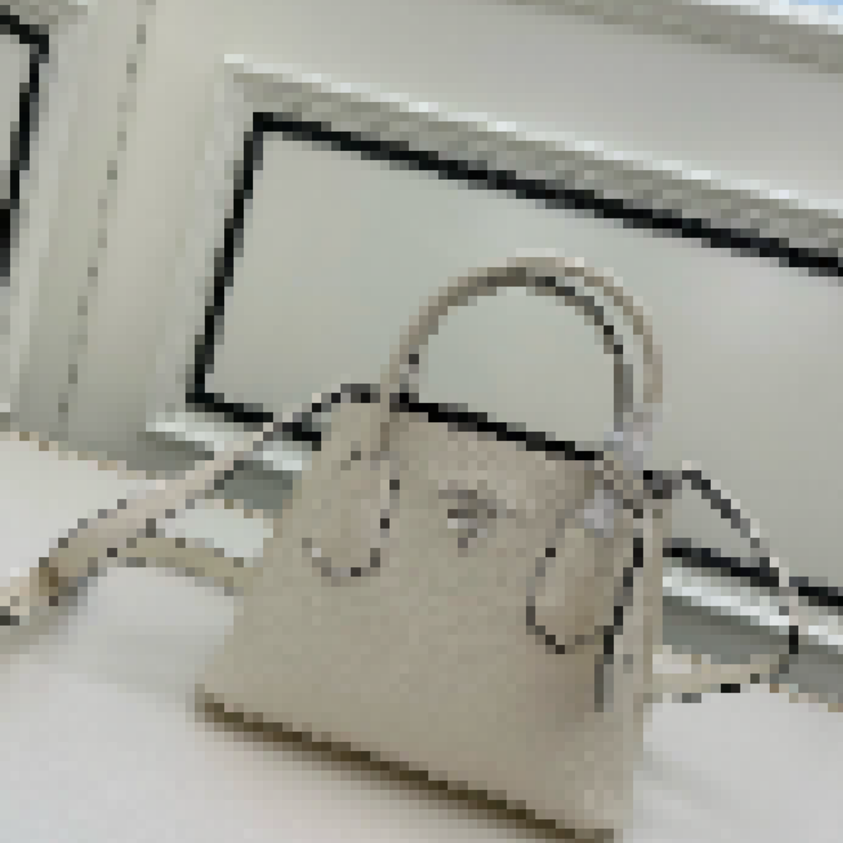 Premium Luxury Bag Stylish, Durable & Perfect for Any Occasion