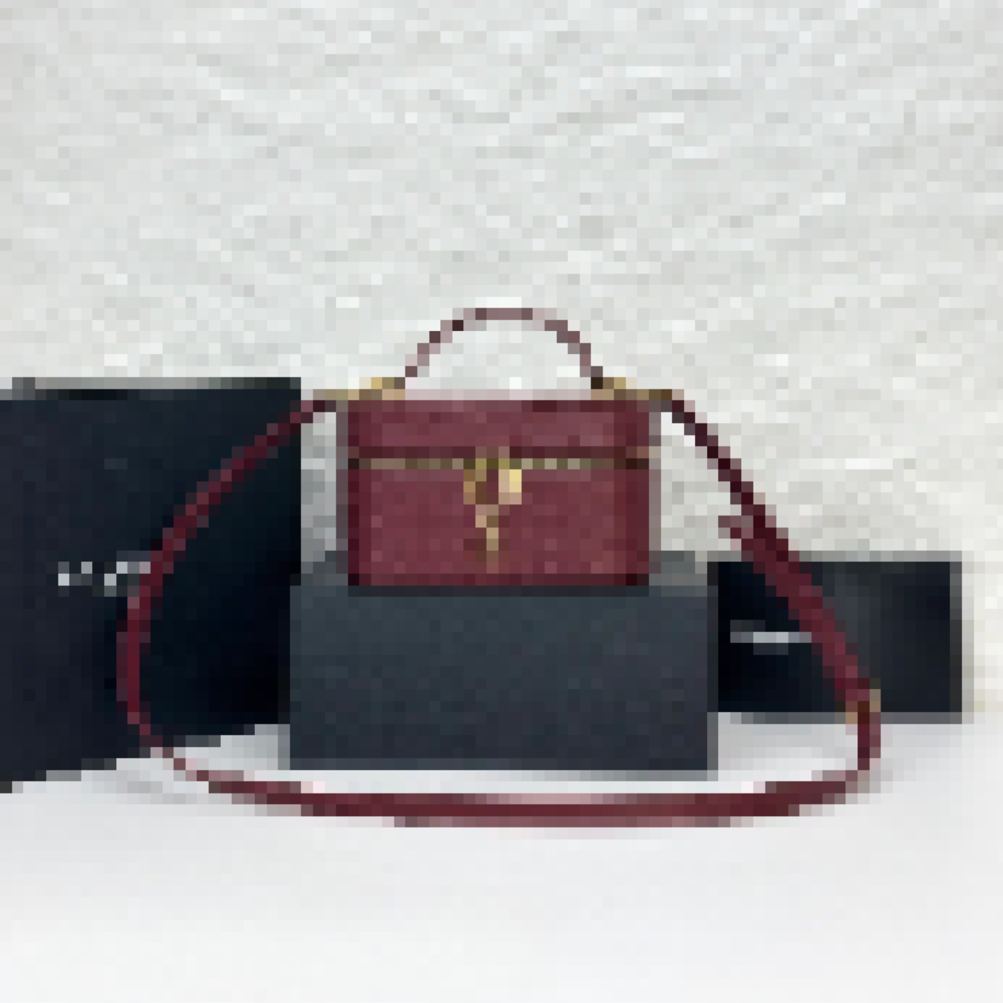 Premium Luxury Bag Stylish, Durable & Perfect for Any Occasion